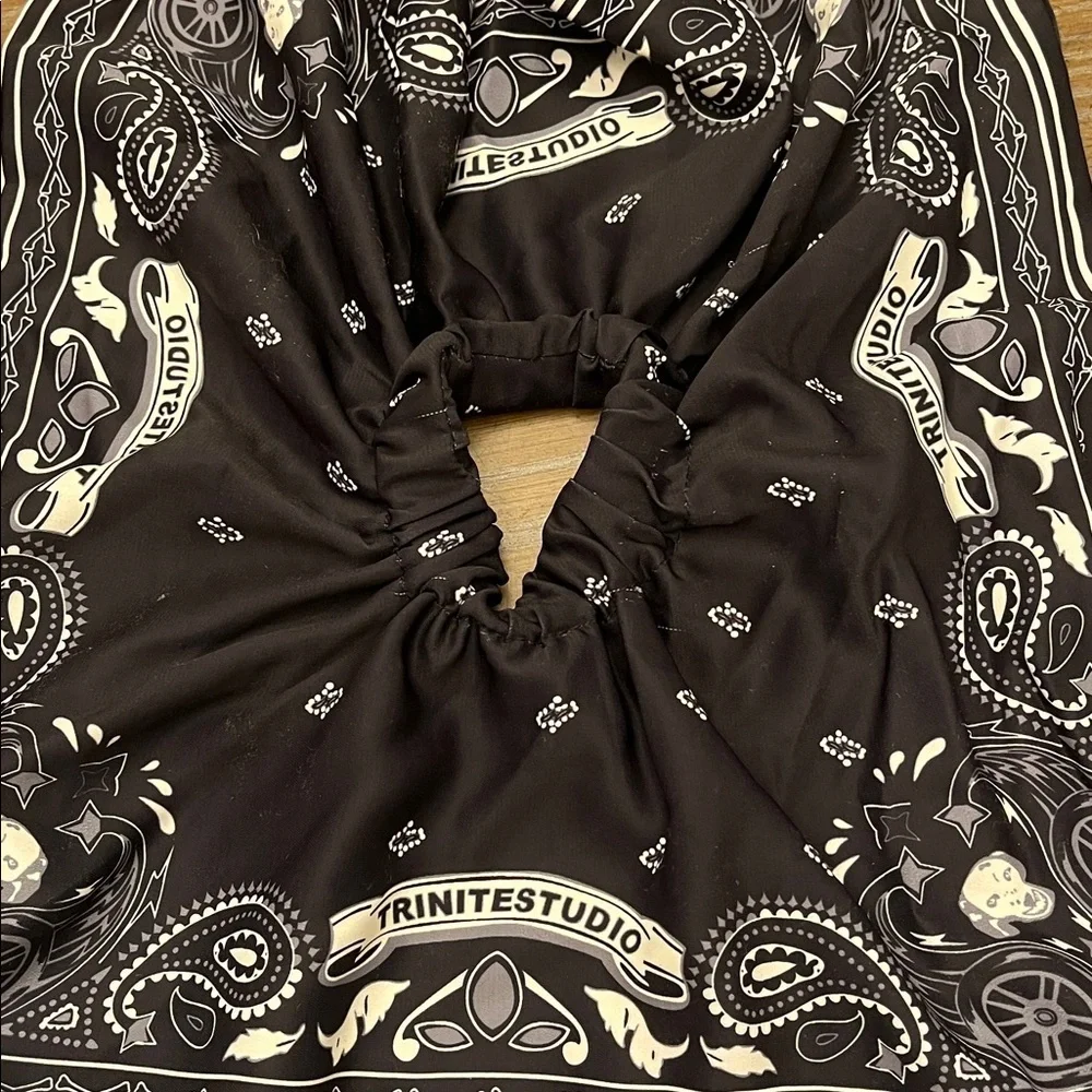 Trinite Studio Black Bandana Hair Accessory New 1 piece
